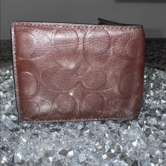 Coach men’s wallet Rich Brown Embossed Leather Card Holder EUC - Picture 2 of 11